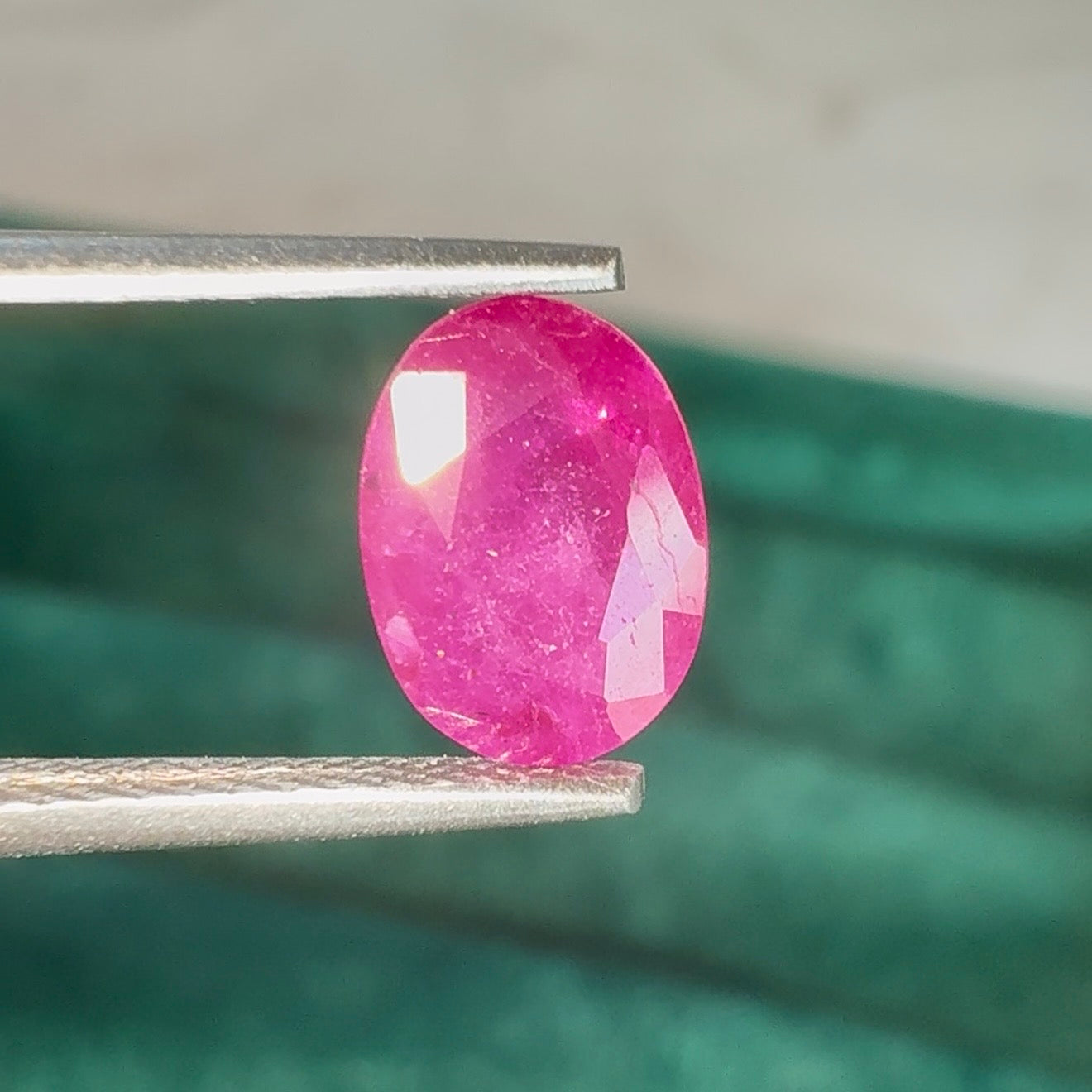 AIG Certified 1.73 ct Natural Heated Pinkish Red Ruby – Oval Cut – Burma