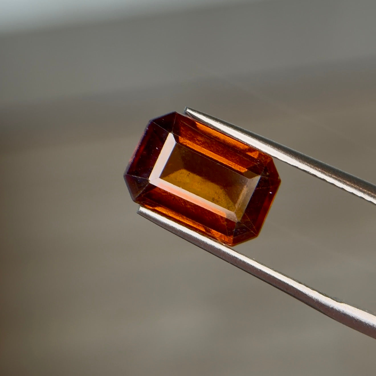 4.12 ct Natural Hessonite Garnet Honey Yellow – Emerald Cut – AIG Certified