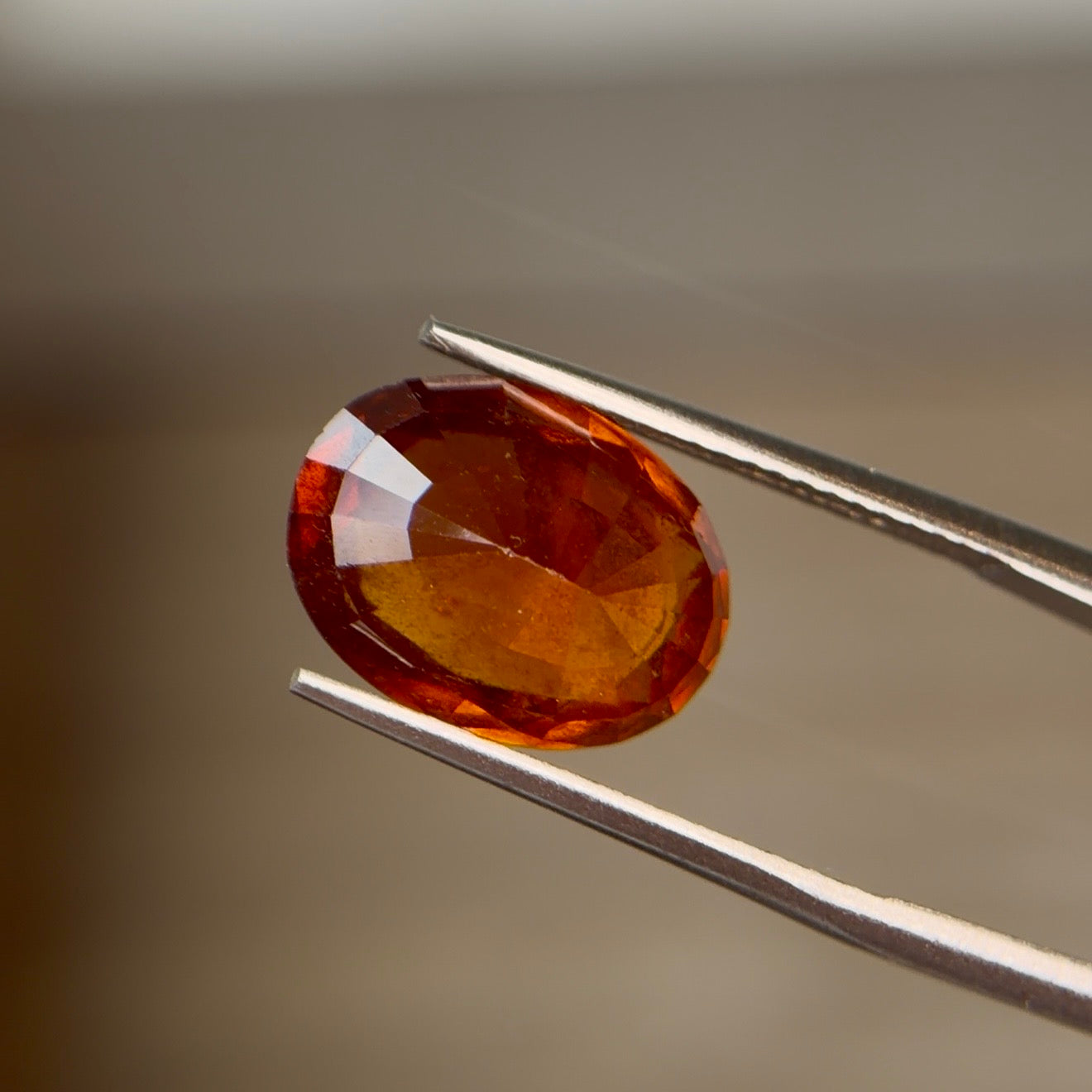 6.08 ct Natural Hessonite Garnet Honey Yellow – Oval Cut – AIG Certified