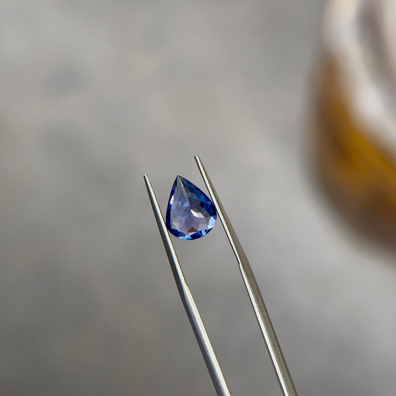 2.10 ct Natural Vivid Blue Tanzanite (Starry Night) – Pear Cut – Guild Certified