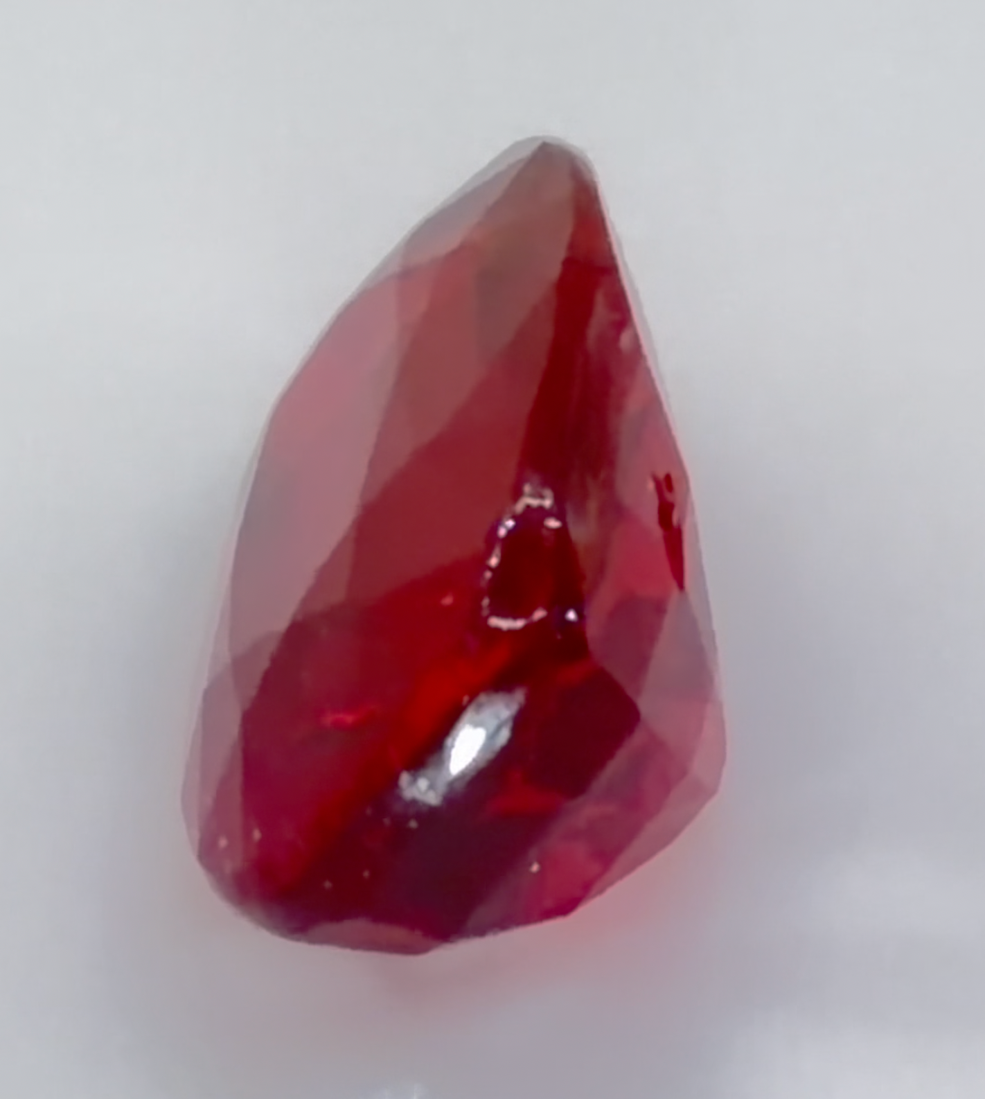 2.02 ct Red (Vivid) Ruby – Oval Cut – Unheated – Mozambique
