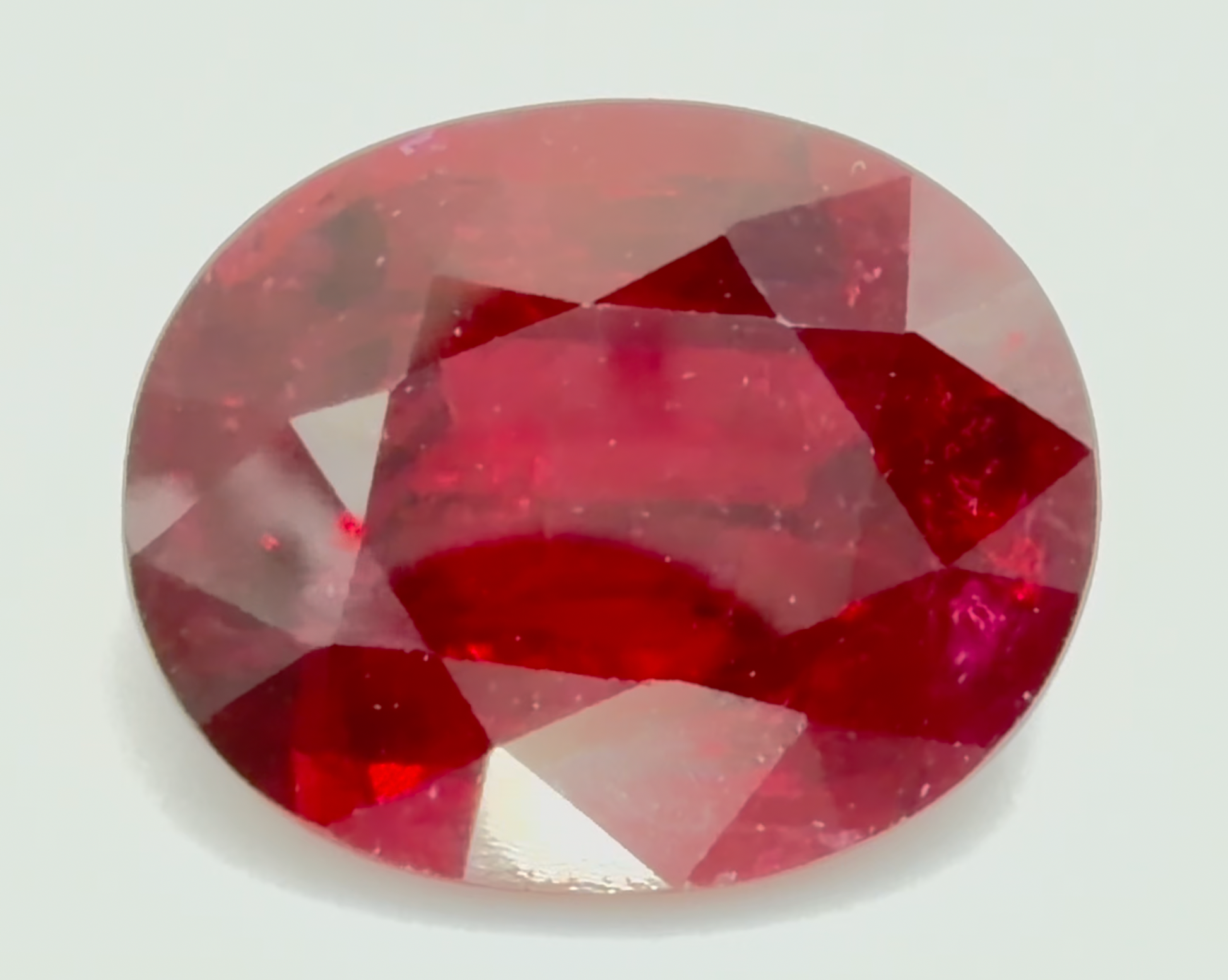 5.37 ct Red (Pigeon Blood) Ruby – Oval Cut – Heated – Madagascar