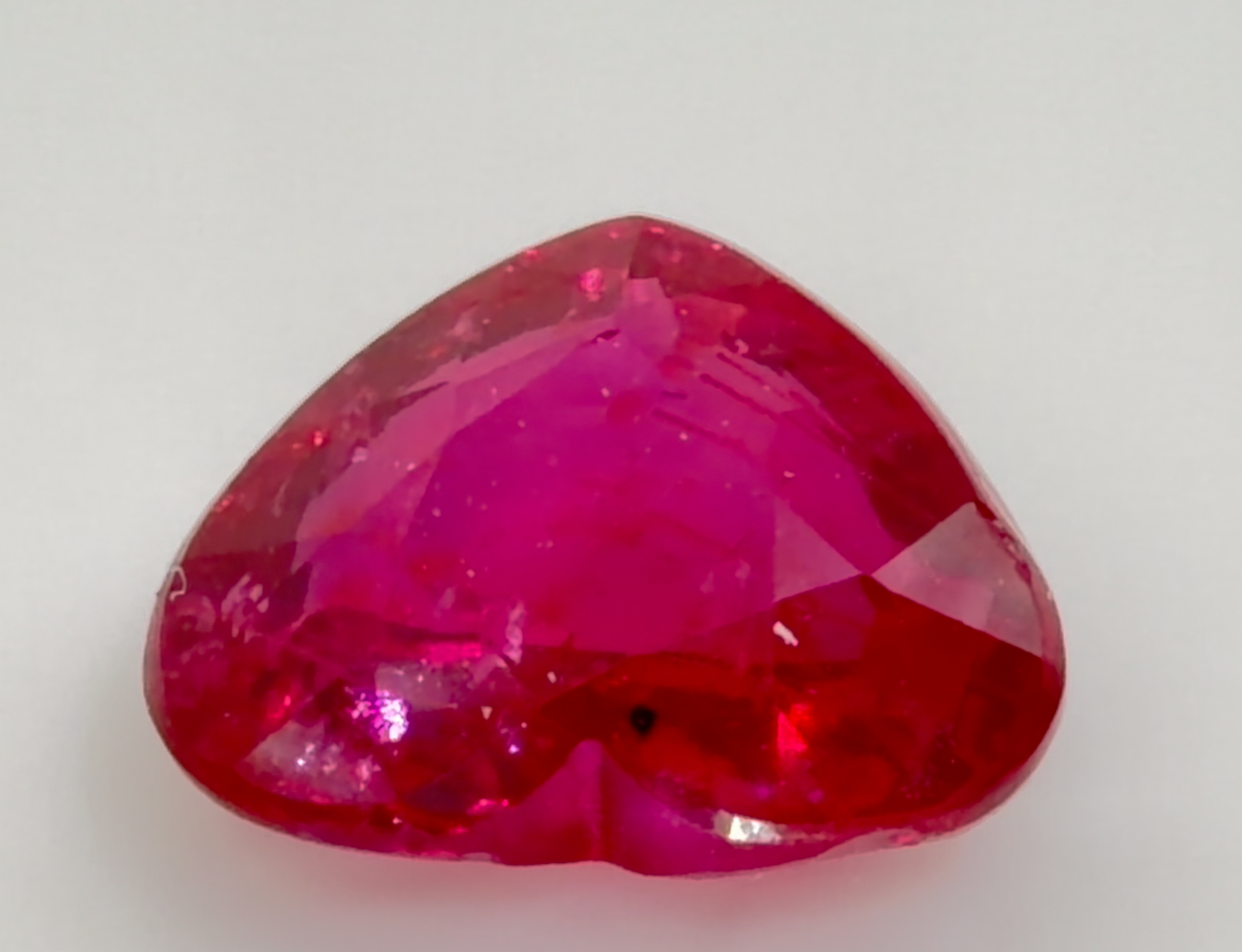 4.02 ct Pinkish-Red (Pigeon Blood) Ruby – Heart Cut – Untreated – Mozambique
