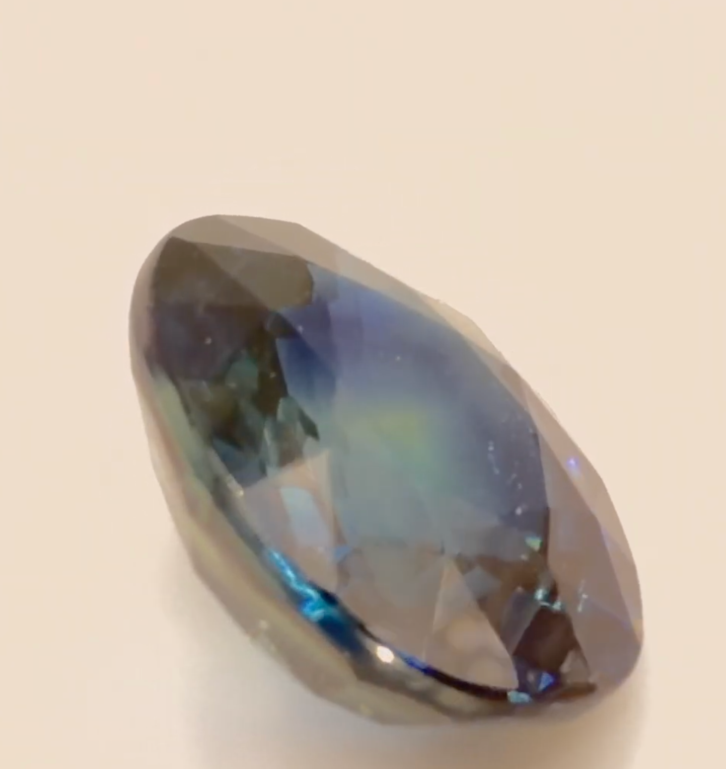 5.87 ct Blue (Indigo) Sapphire – Oval Cut – Untreated – Basalt Related